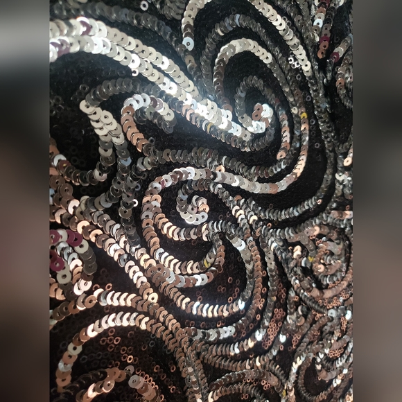 🔥Va Va Vroom Dress - Picture 4 of 4